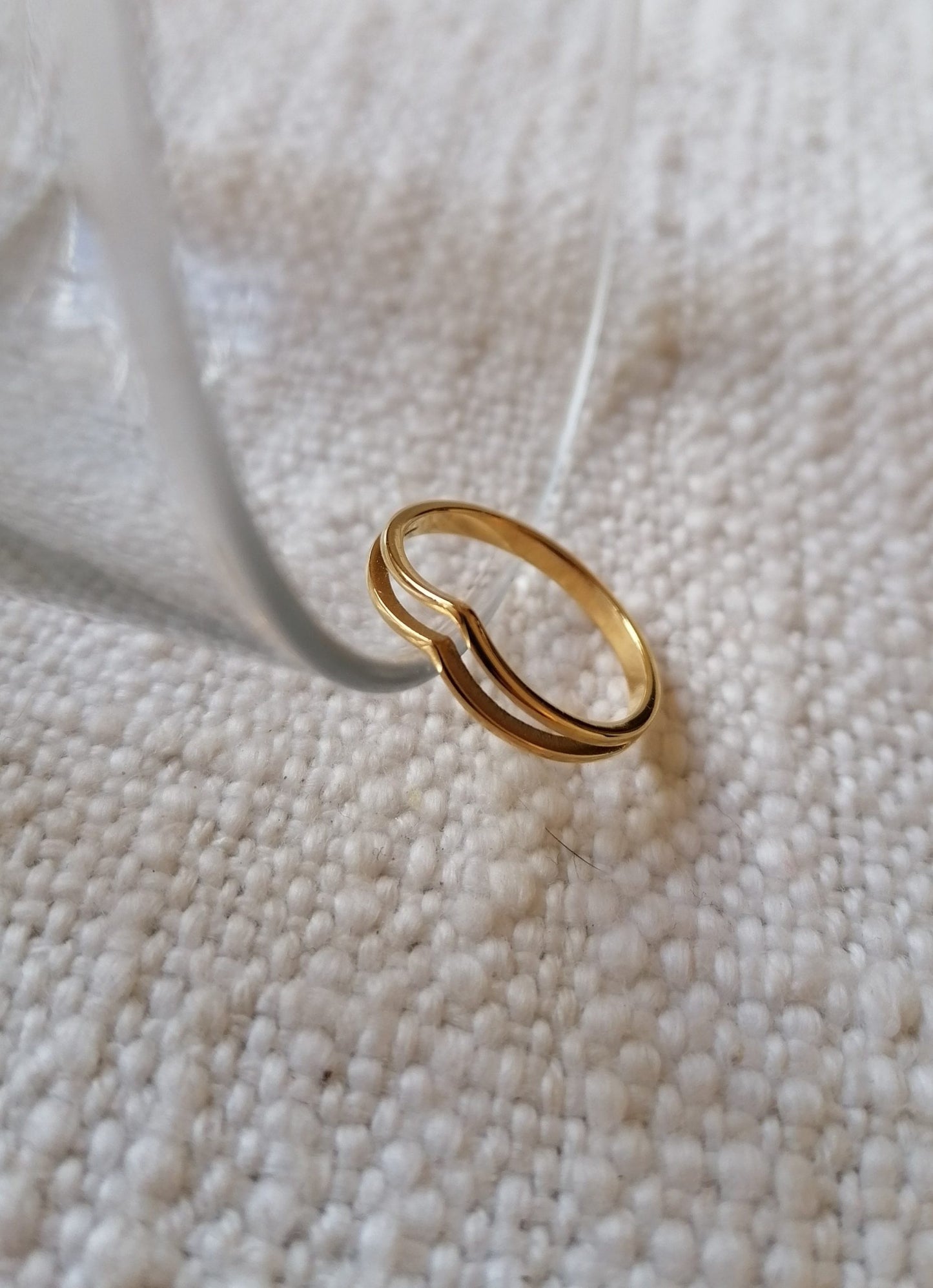 Arc Wishbone Ring