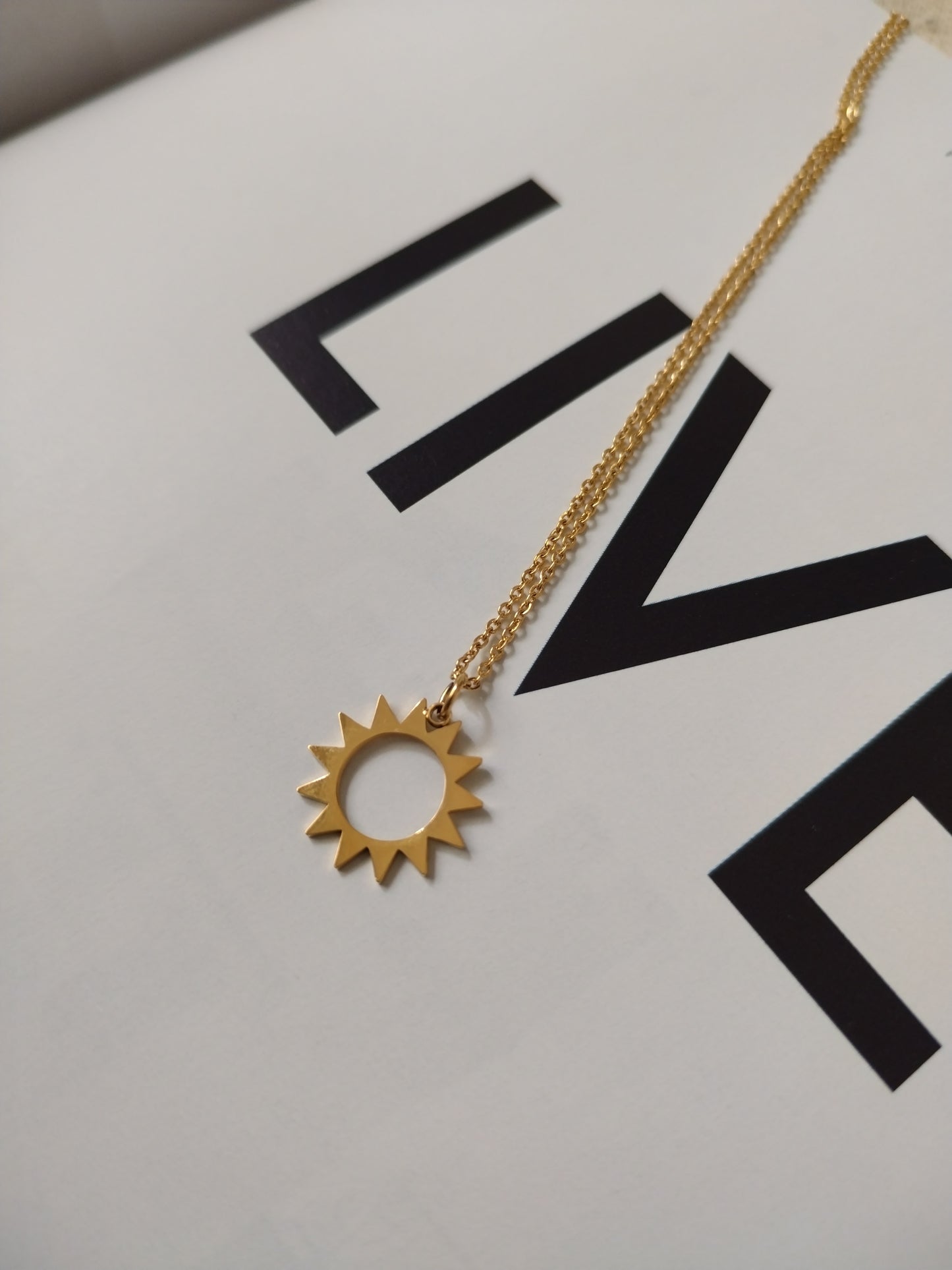 Sol Pendant Necklace