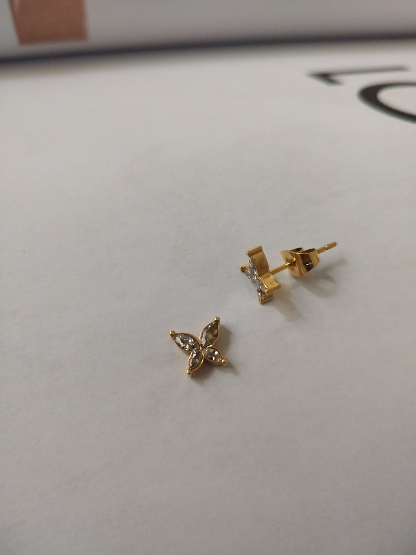 Amaryllis Stud Earrings