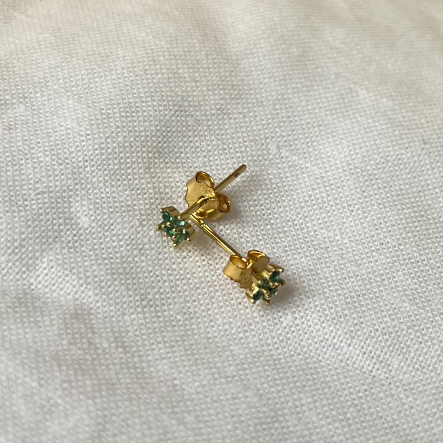 Zinia Stud Earrings