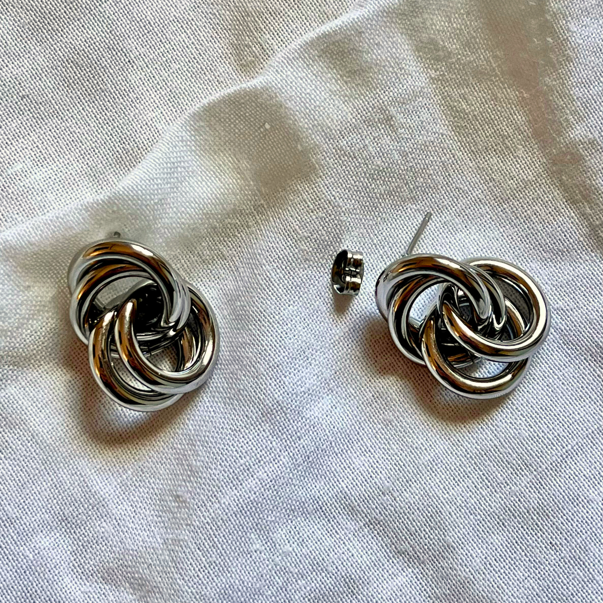 Loop Link Stud Earrings