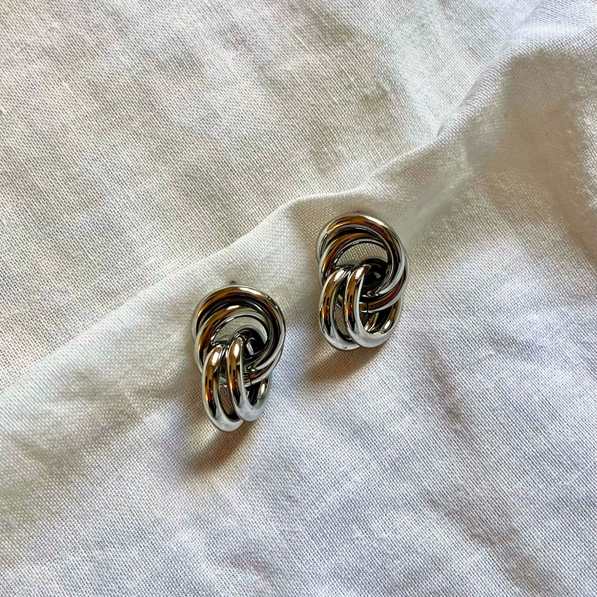 Loop Link Stud Earrings