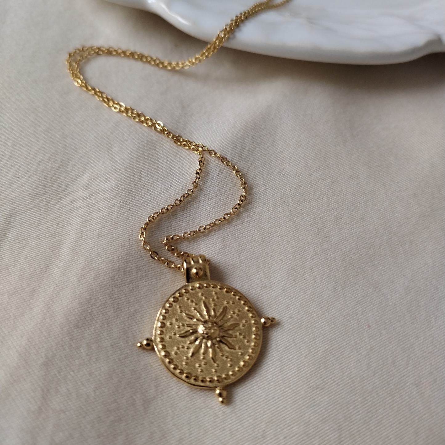 Soleil Pendant Necklace