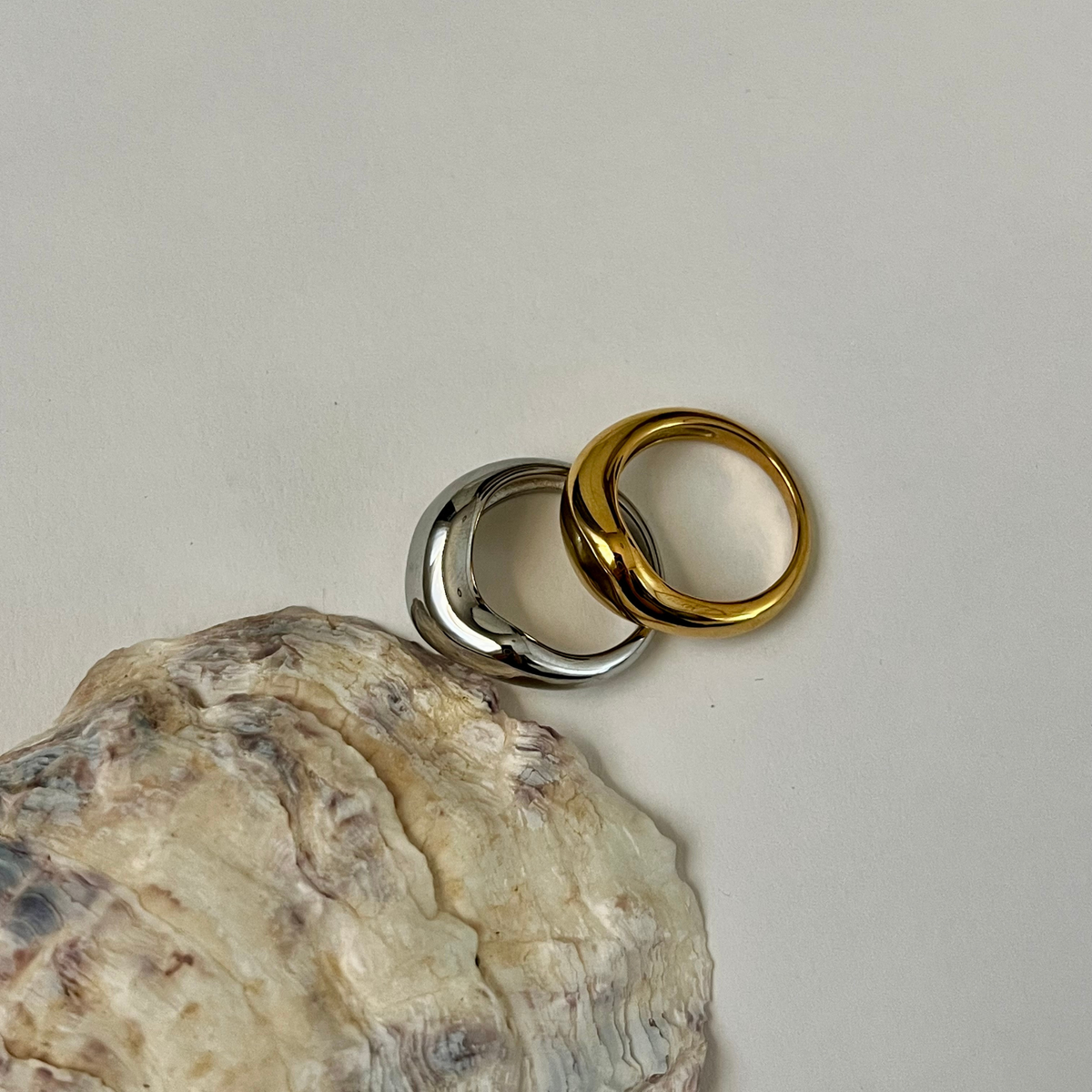 Cluster Rings
