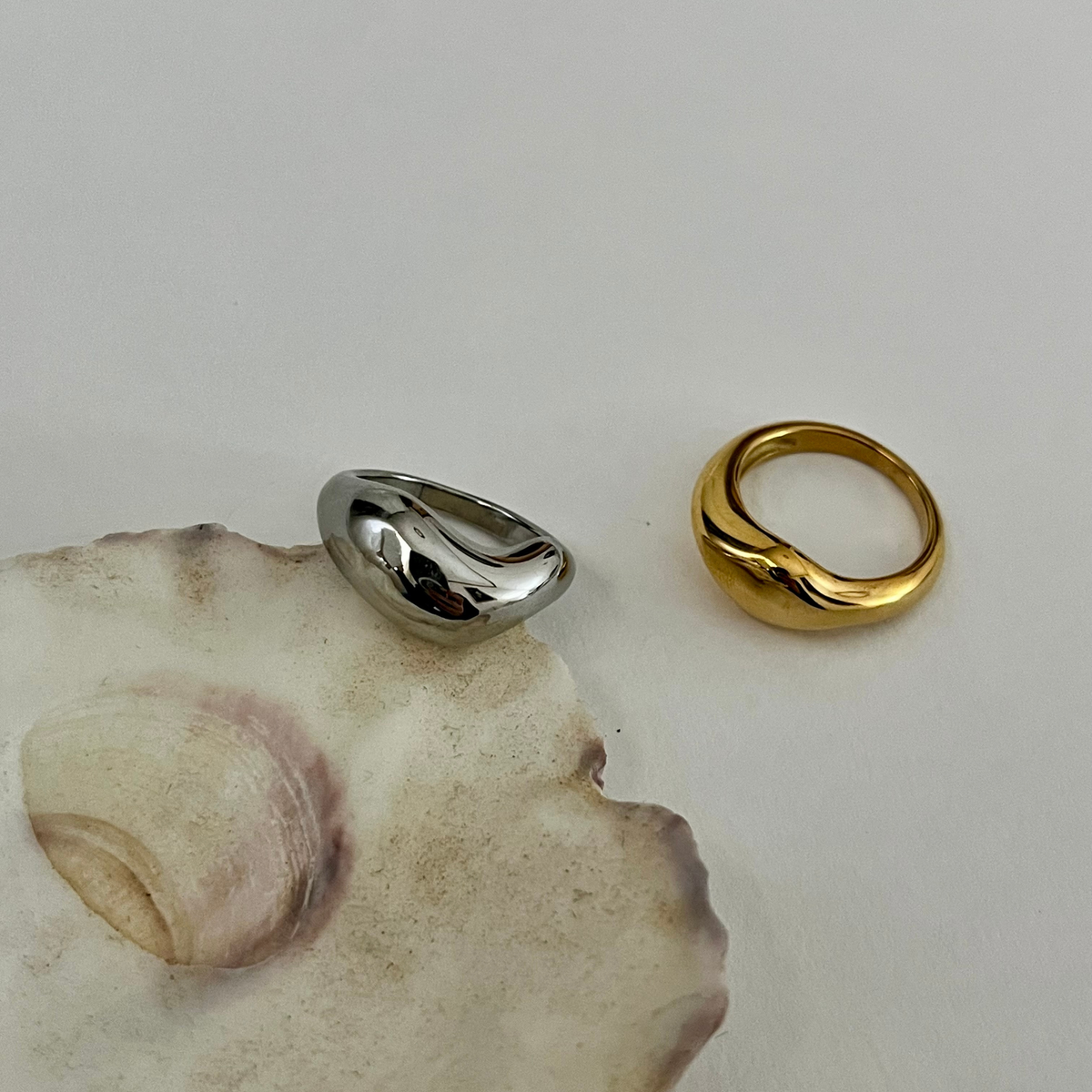 Cluster Rings