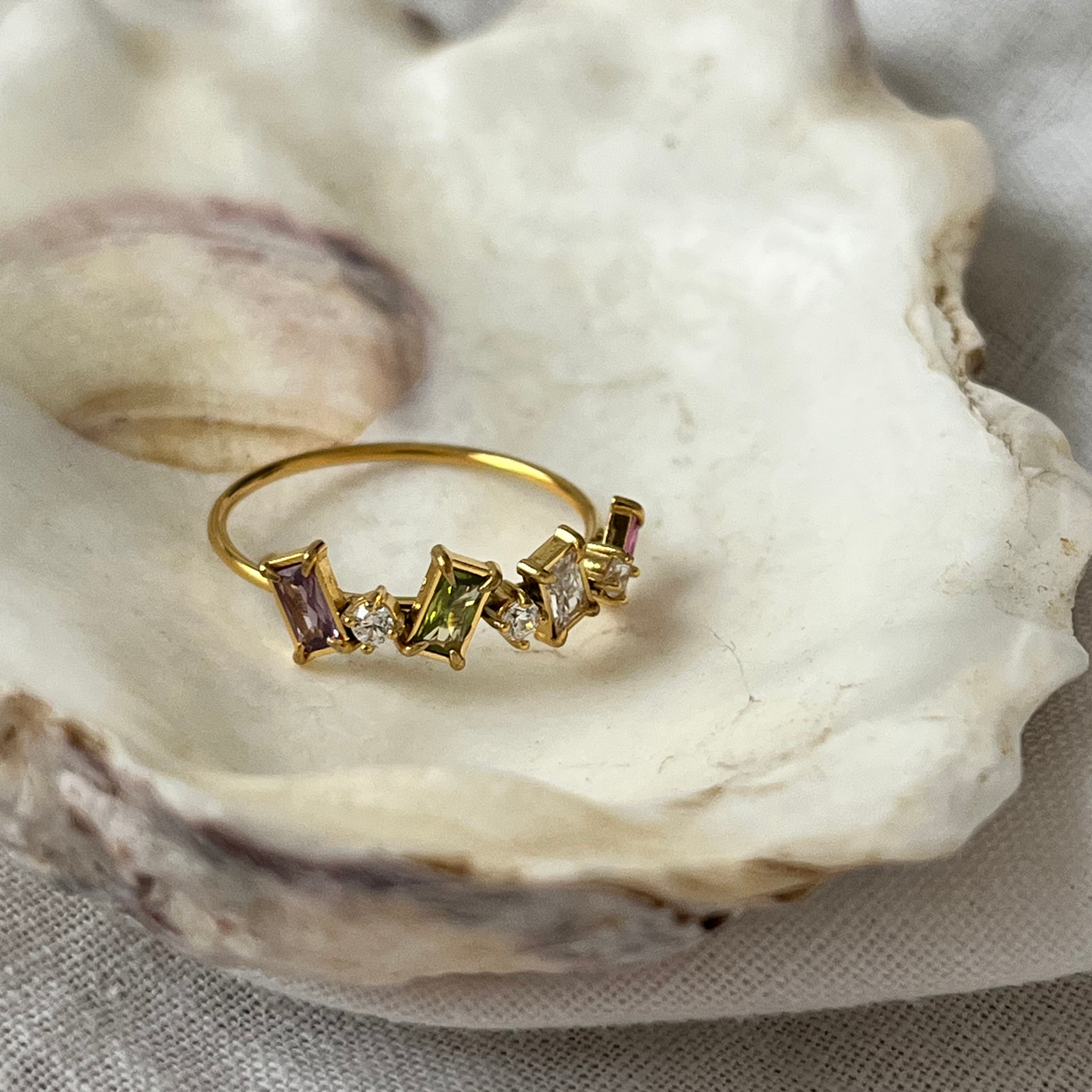 Symbol Stacking Ring