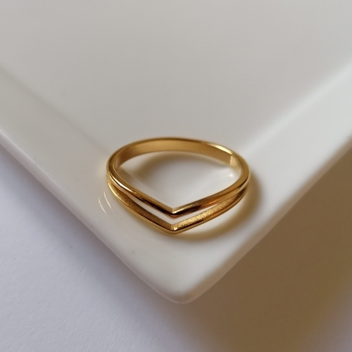 Arc Wishbone Ring