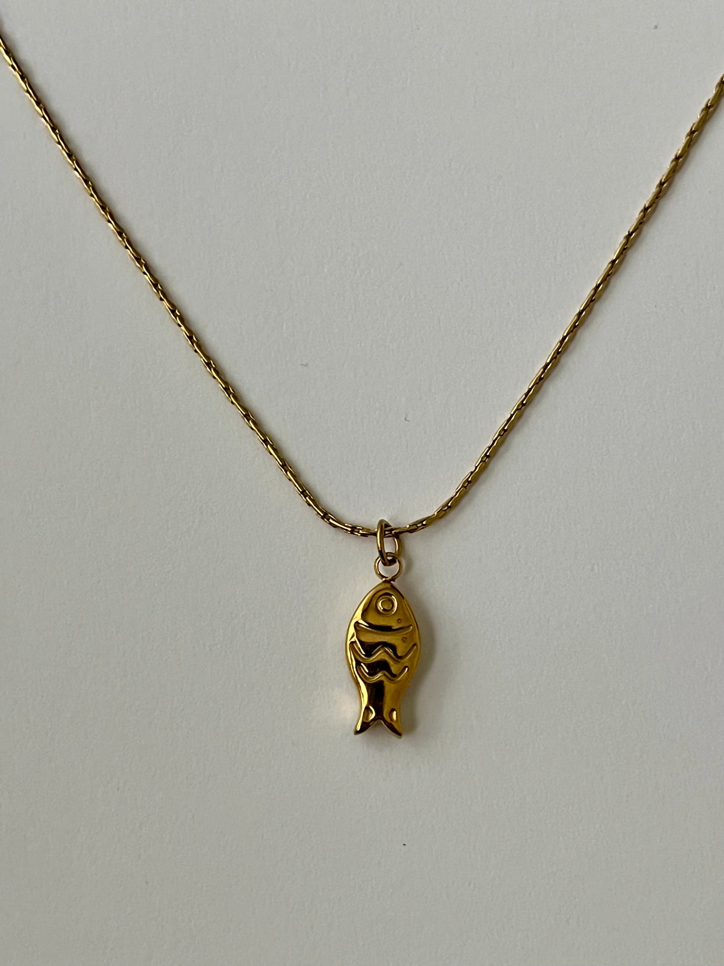 Pescare Pendant Necklace