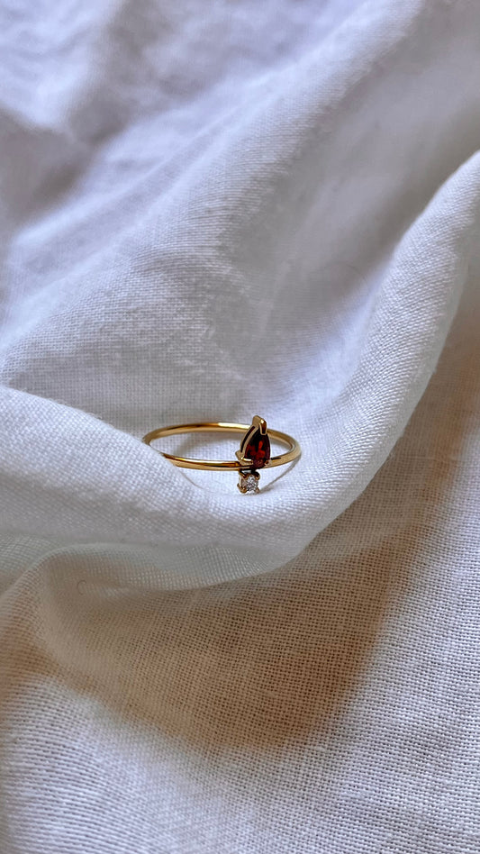Arrow Ruby Skinny Ring