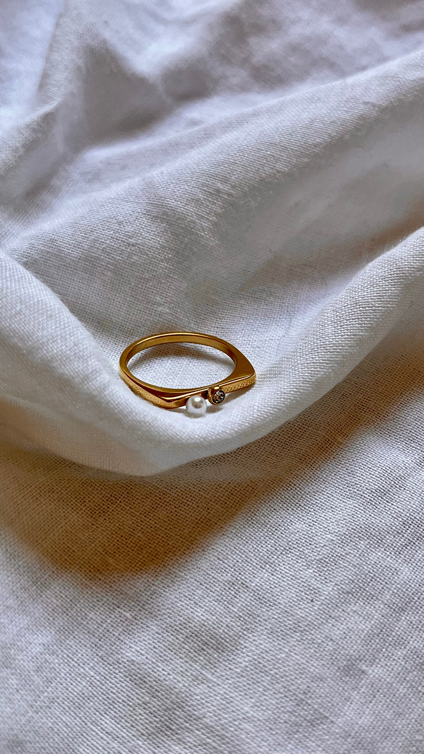 Crystal Pearl Skinny Ring