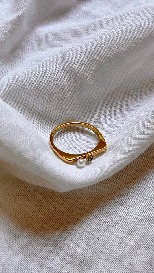 Crystal Pearl Skinny Ring