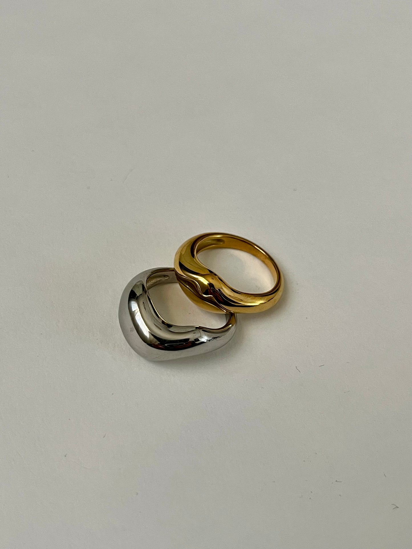 Cluster Rings