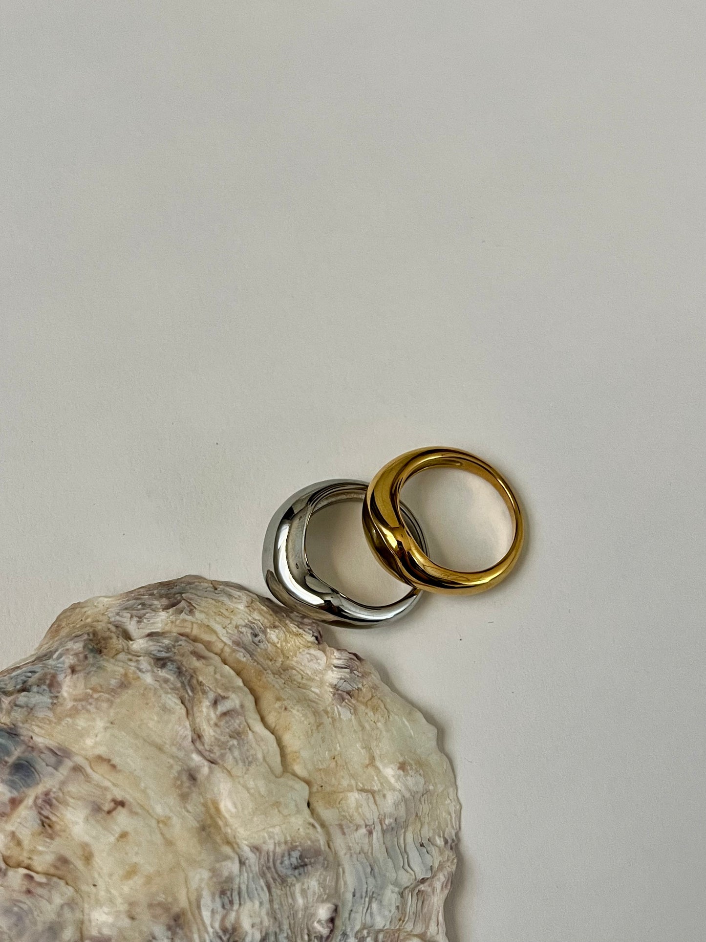 Cluster Rings